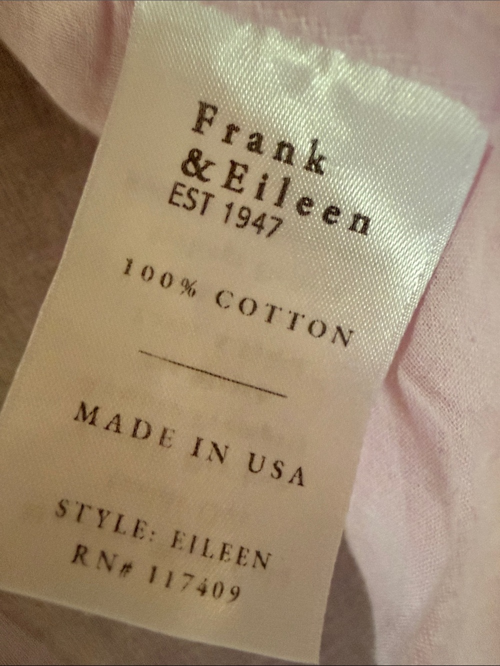 light pink Frank & Eileen button-up shirt relaxed silhouette and pocket - Picture 7 of 11